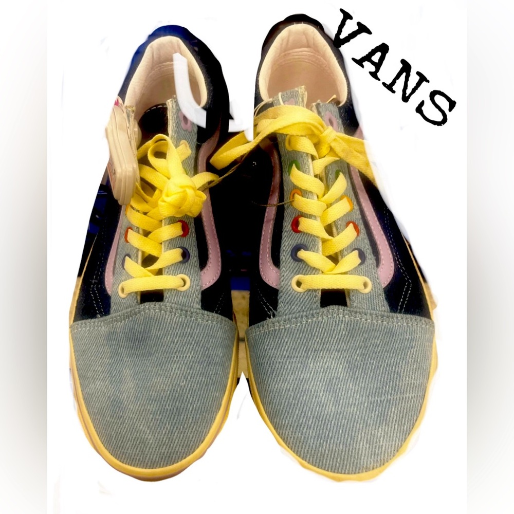 NWT VANS Old Skool x Emma Mulholland on Holiday Blue